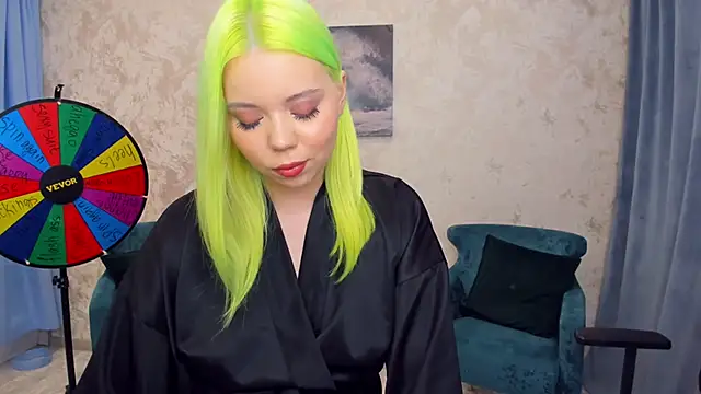 Snapshot of EnergyBunny_1 chatting on 01-13-25, 01:23 EnergyBunny 1 online show from 01-13-25, 01:23