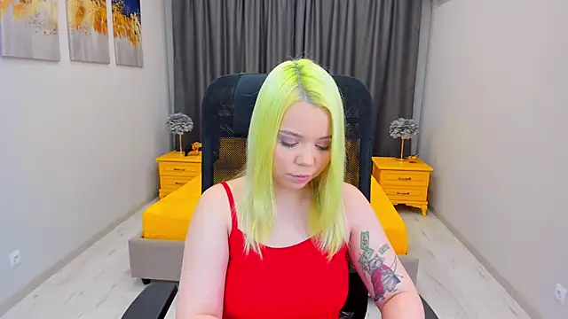 Snapshot of EnergyBunny_1 chatting on 01-21-25, 05:20 EnergyBunny 1 online show from 01-21-25, 05:20