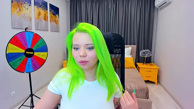 Snapshot of EnergyBunny_1 chatting on 01-27-25, 11:43 EnergyBunny 1 online show from 01-27-25, 11:43