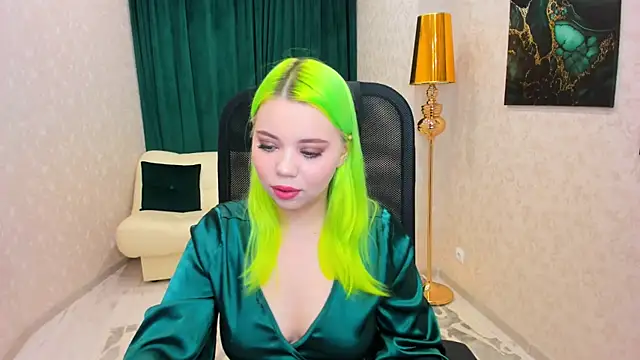 Snapshot of EnergyBunny_1 chatting on 02-14-25, 05:25 EnergyBunny 1 online show from 02-14-25, 05:25