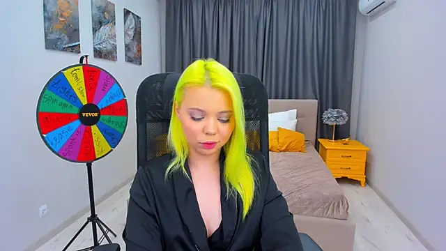 Snapshot of EnergyBunny_1 chatting on 03-09-25, 11:46 EnergyBunny 1 online show from 03-09-25, 11:46