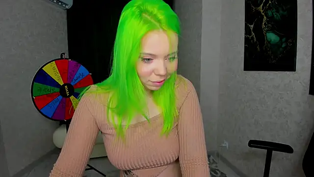 Snapshot of EnergyBunny_1 chatting on 03-13-25, 10:21 EnergyBunny 1 online show from 03-13-25, 10:21