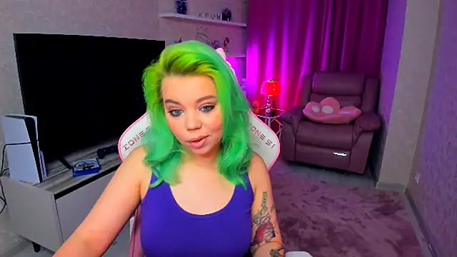 Snapshot of EnergyBunny_1 chatting on 09-19-25, 07:25 EnergyBunny 1 online show from 09-19-25, 07:25