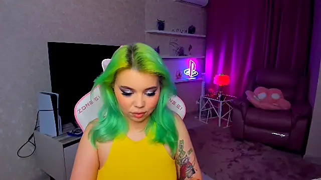 Snapshot of EnergyBunny_1 chatting on 09-24-25, 05:16 EnergyBunny 1 online show from 09-24-25, 05:16