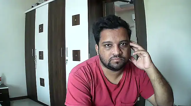 dhruv love online show from 12-02-24, 04:42