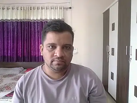 dhruv love online show from 10-17-25, 04:04