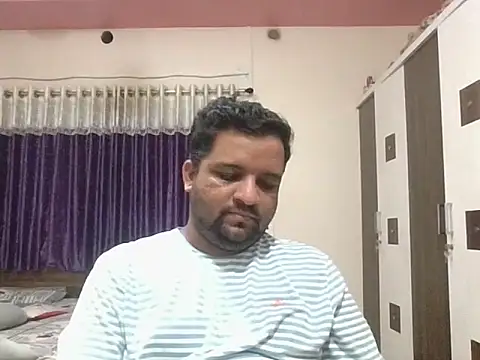 Snapshot of dhruv_love chatting on 07-10-26, 01:25 dhruv love online show from 07-10-26, 01:25