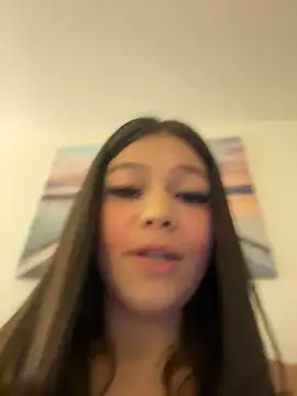 Alyshanon18 online show from 02-06-25, 05:46