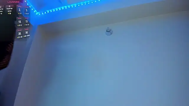 Snapshot of divinesalome chatting on 03-04-25, 08:38 divinesalome online show from 03-04-25, 08:38