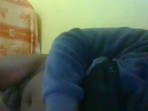 Snapshot of honeyswit chatting on 12-21-25, 09:11 honeyswit online show from 12-21-25, 09:11