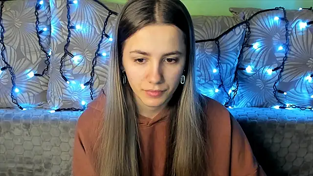 MaggieCake online show from 01-07-25, 05:54