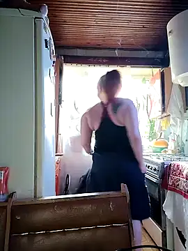 Snapshot of Xelenaxcbbs chatting on 02-11-25, 10:26 Xelenaxcbbs online show from 02-11-25, 10:26