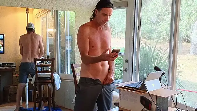 Snapshot of eliberator1777 chatting on 01-08-26, 05:26 eliberator1777 online show from 01-08-26, 05:26