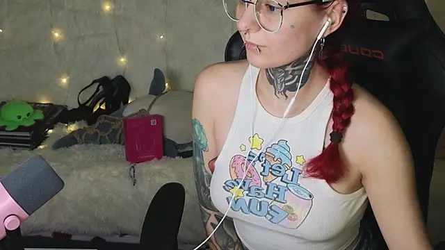 Ginger Stay online show from 11-05-25, 09:15