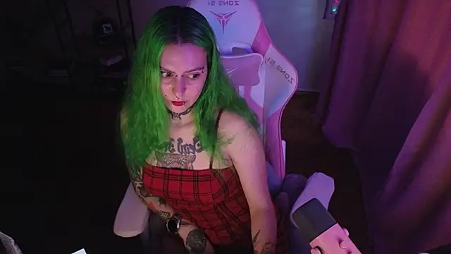 Ginger Stay online show from 07-28-26, 04:50