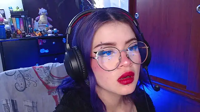 Raventh  online show from 10-21-25, 01:45