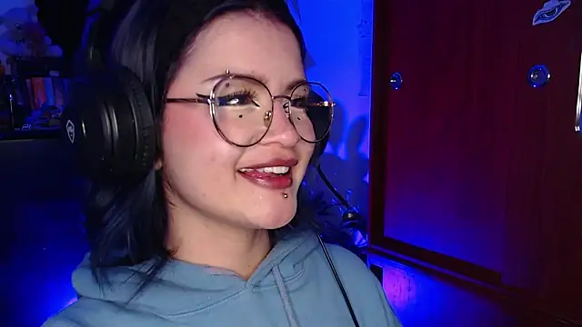 Raventh  online show from 12-16-25, 01:43