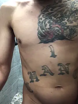 Snapshot of 69RIPsta69 chatting on 01-22-25, 03:52 69RIPsta69 online show from 01-22-25, 03:52