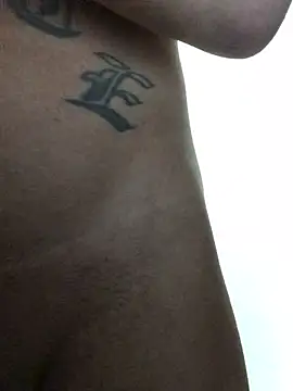 Snapshot of 69RIPsta69 chatting on 02-20-25, 06:17 69RIPsta69 online show from 02-20-25, 06:17