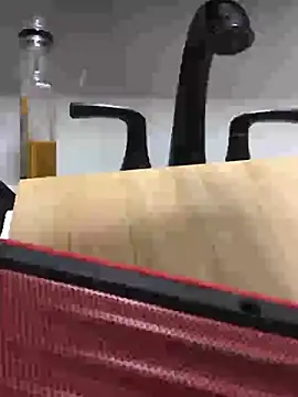 Snapshot of 69RIPsta69 chatting on 03-09-25, 09:35 69RIPsta69 online show from 03-09-25, 09:35