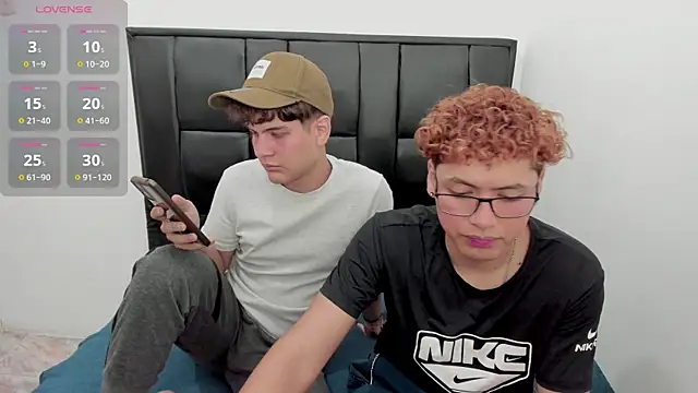 javieryalejandro online show from 09-28-25, 09:20