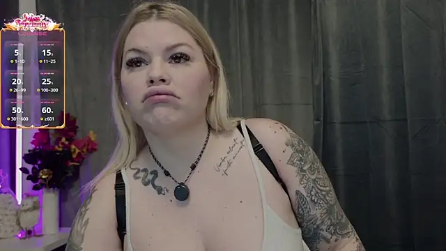 Raven Luna online show from 02-10-26, 05:22