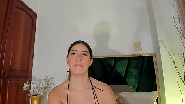 Christy Sea online show from 10-24-25, 06:48