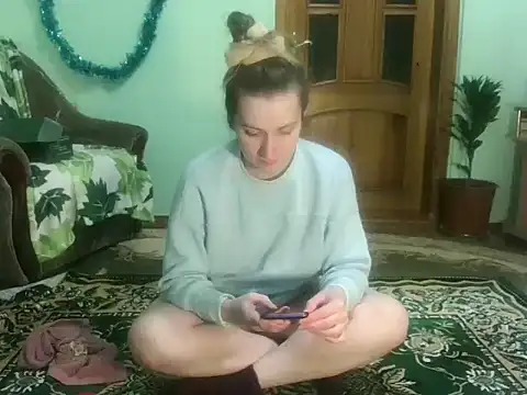 Snapshot of AngelTough20 chatting on 01-04-25, 06:40 AngelTough20 online show from 01-04-25, 06:40