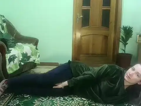 Snapshot of AngelTough20 chatting on 01-12-25, 09:40 AngelTough20 online show from 01-12-25, 09:40