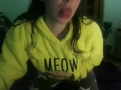 Snapshot of AngelTough20 chatting on 02-20-25, 08:58 AngelTough20 online show from 02-20-25, 08:58