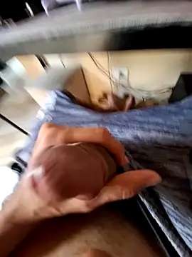 guilherme205 online show from 01-25-25, 06:13