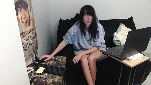 Snapshot of missthon0 chatting on 02-24-25, 10:15 missthon0 online show from 02-24-25, 10:15