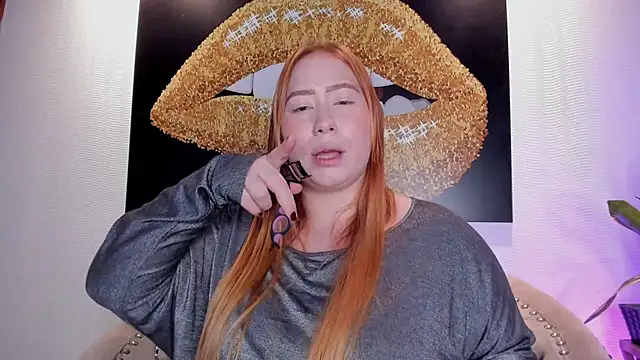 Snapshot of hannamartinn chatting on 10-28-25, 03:47 hannamartinn online show from 10-28-25, 03:47