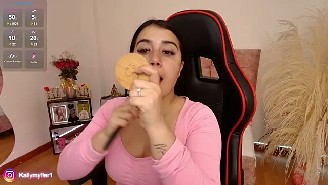 KallyMyller1 online show from 12-05-24, 08:11