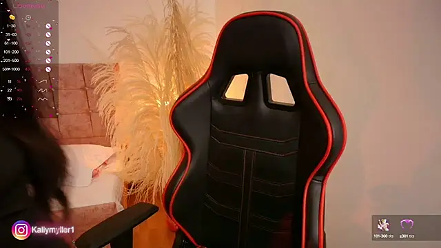 KallyMyller1 online show from 03-01-25, 07:59