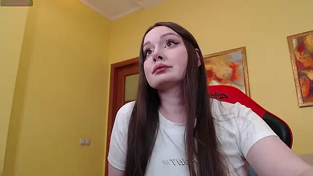 Snapshot of Agness_sweet chatting on 03-04-26, 08:31 Agness sweet online show from 03-04-26, 08:31