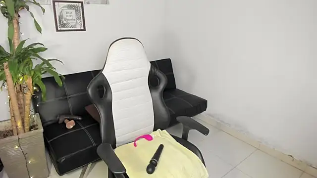 alyssannVhm online show from 03-05-26, 04:30