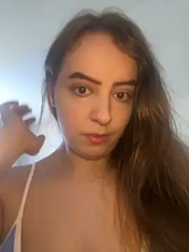 Snapshot of eleonoree chatting on 06-19-26, 03:38 eleonoree online show from 06-19-26, 03:38