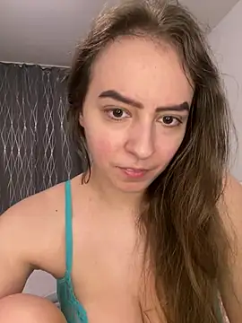 Snapshot of eleonoree chatting on 07-01-26, 08:19 eleonoree online show from 07-01-26, 08:19