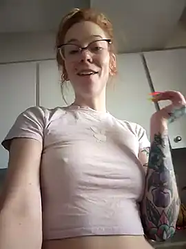 Snapshot of LucidLucy chatting on 02-23-25, 02:14 LucidLucy online show from 02-23-25, 02:14