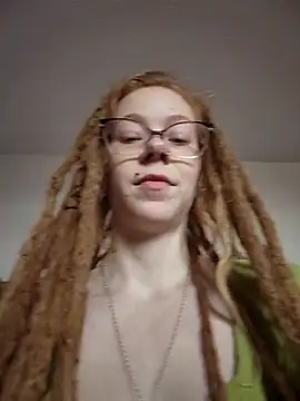 Snapshot of LucidLucy chatting on 03-13-25, 02:01 LucidLucy online show from 03-13-25, 02:01