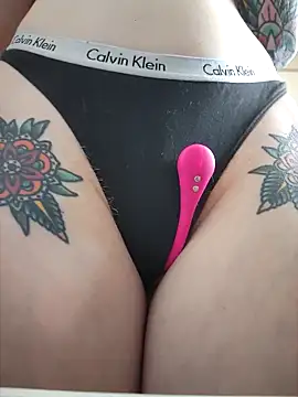 Snapshot of LucidLucy chatting on 03-18-25, 04:04 LucidLucy online show from 03-18-25, 04:04