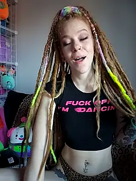 Snapshot of LucidLucy chatting on 10-03-25, 12:35 LucidLucy online show from 10-03-25, 12:35