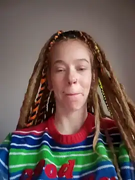 Snapshot of LucidLucy chatting on 10-21-25, 01:01 LucidLucy online show from 10-21-25, 01:01