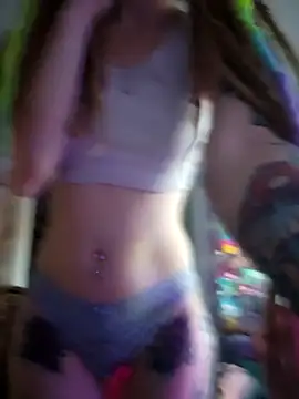 Snapshot of LucidLucy chatting on 11-20-25, 01:00 LucidLucy online show from 11-20-25, 01:00