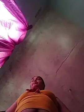 Indianbloom- online show from 02-15-26, 10:36