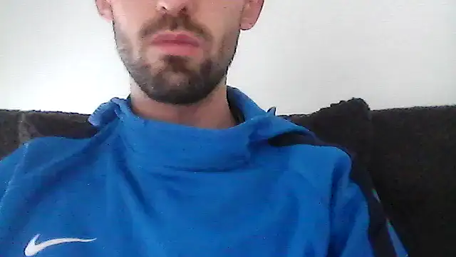 Snapshot of juju156111 chatting on 12-18-25, 10:10 juju156111 online show from 12-18-25, 10:10