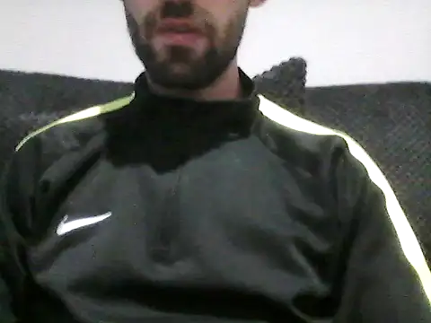 Snapshot of juju156111 chatting on 02-08-26, 05:16 juju156111 online show from 02-08-26, 05:16