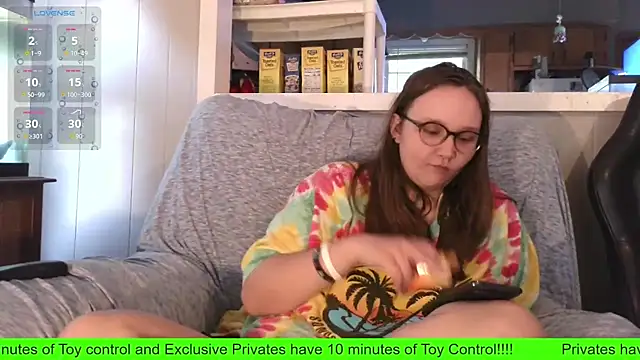 ZeTurtleMaster online show from 10-11-25, 10:41