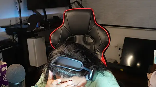 Bubbleliyah online show from 02-02-25, 11:53